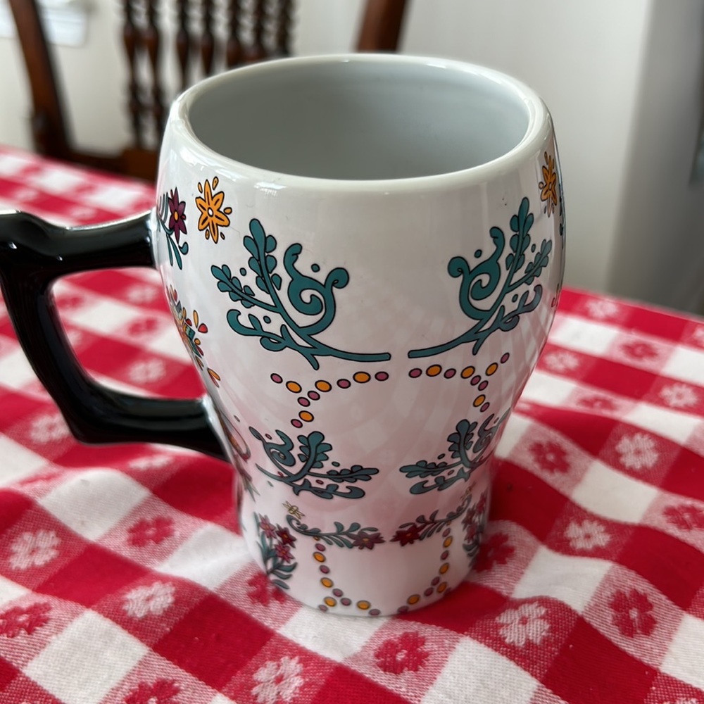 Disney’s Epcot day of the dead oversize mug - Picture 3 of 6